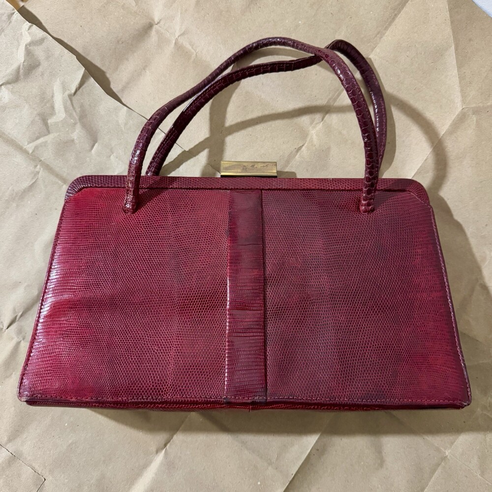 Vintage 1960s est Burgundy Lizard Skin Handbag Gold Clasp Double Handle Purse - Picture 3 of 10
